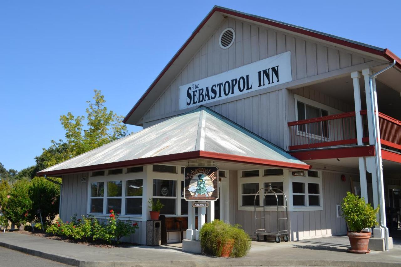Sebastopol Inn Extérieur photo