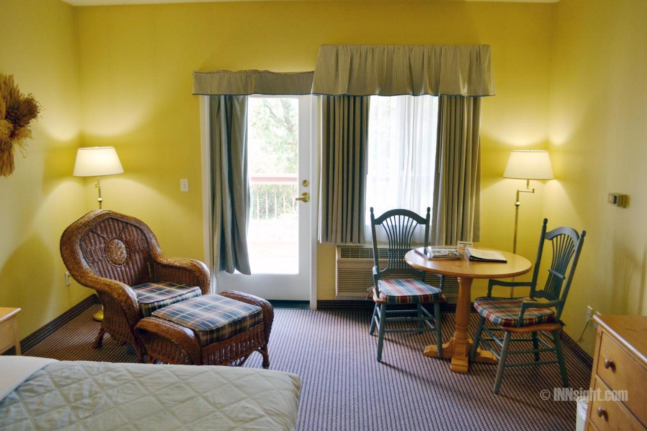 Sebastopol Inn Extérieur photo