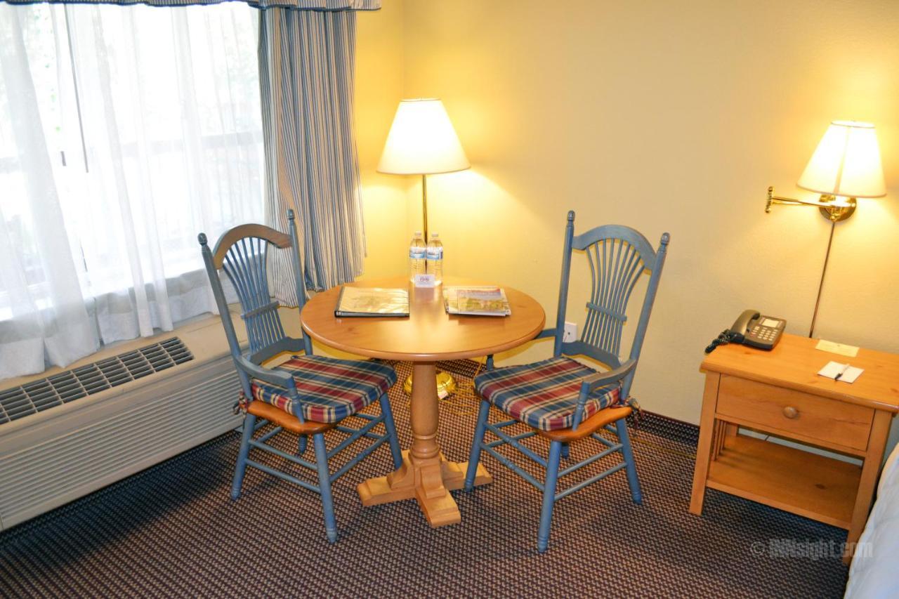 Sebastopol Inn Extérieur photo