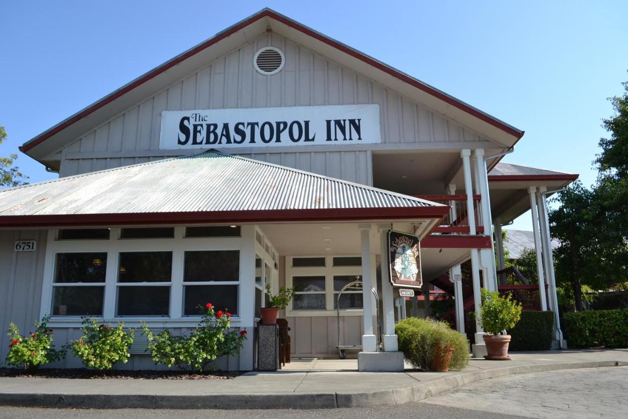 Sebastopol Inn Extérieur photo