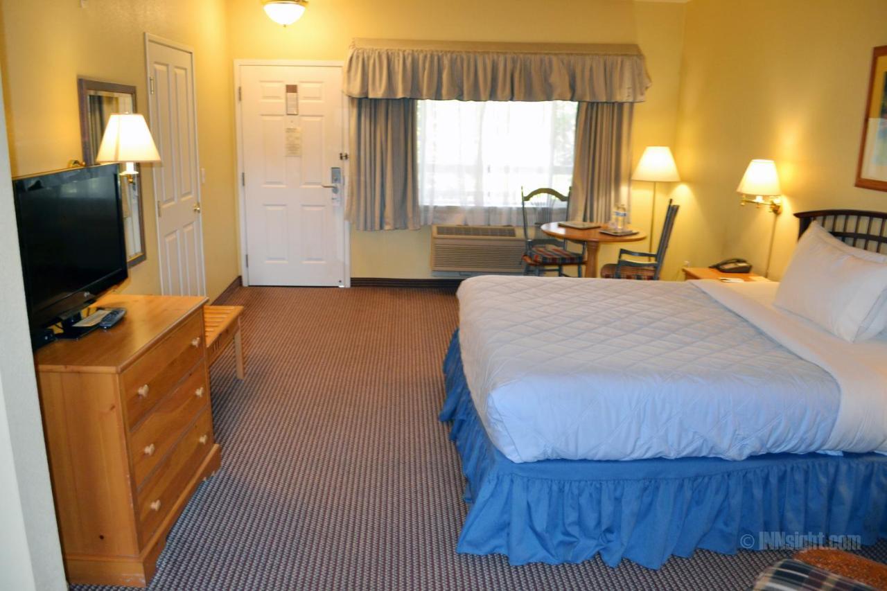 Sebastopol Inn Extérieur photo