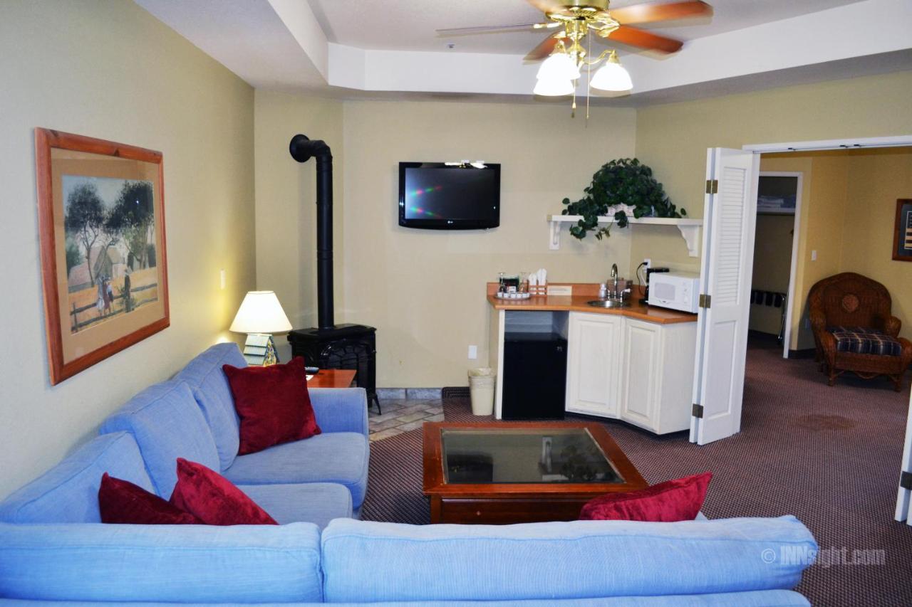 Sebastopol Inn Extérieur photo