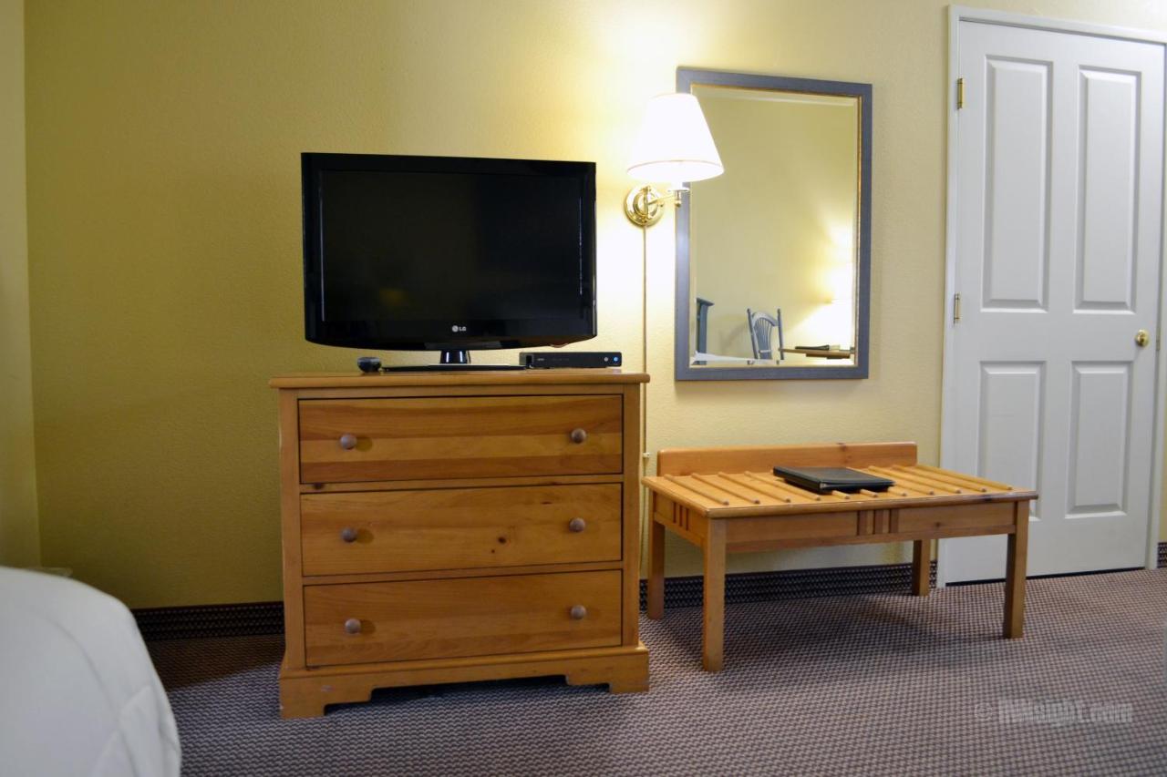 Sebastopol Inn Extérieur photo