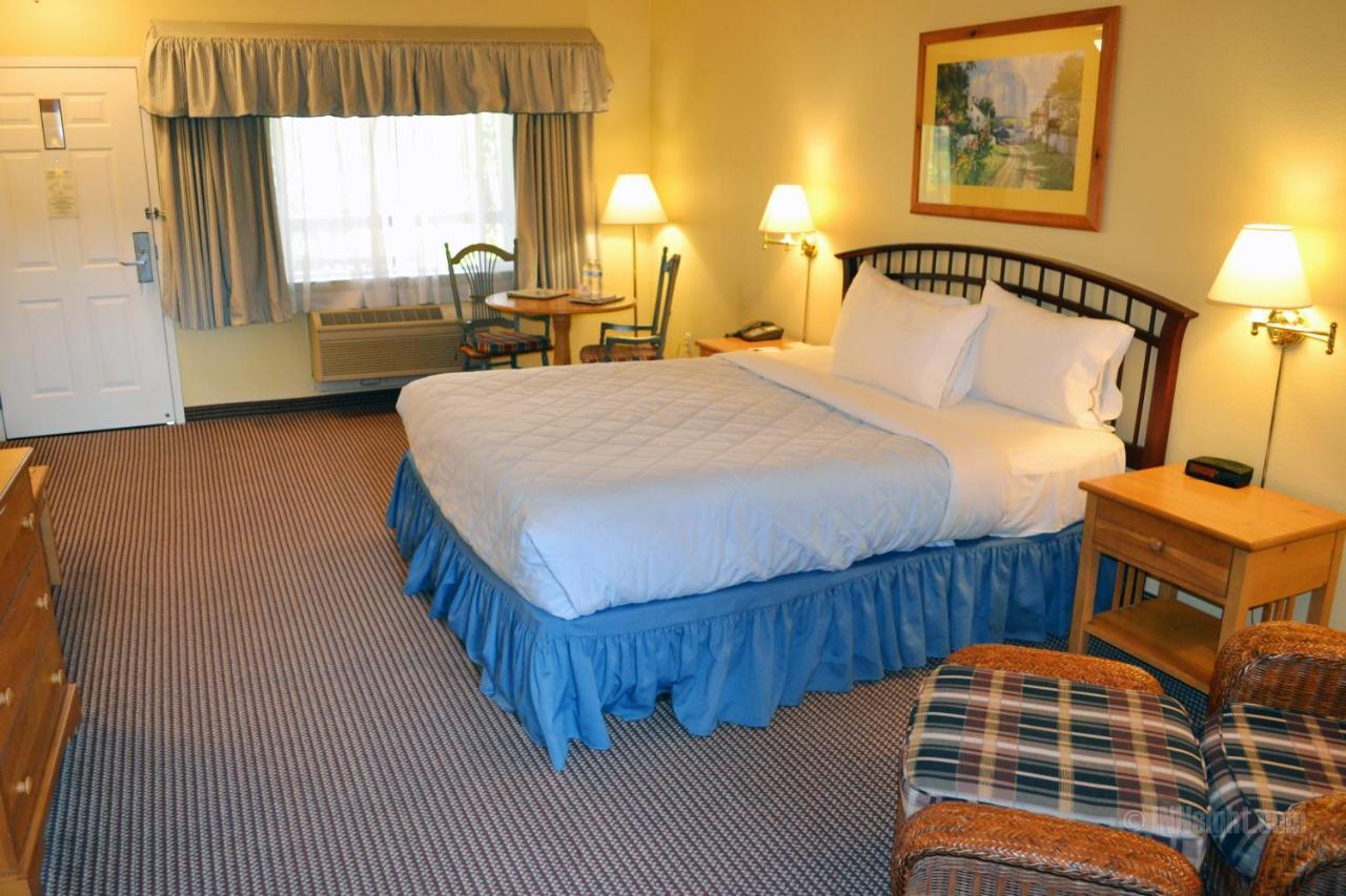 Sebastopol Inn Extérieur photo